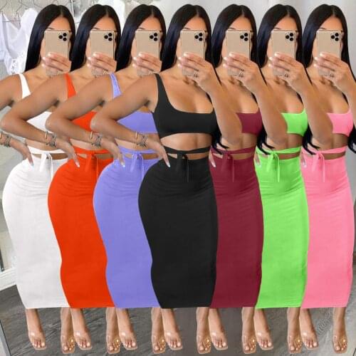 Bohemian European And American Womens Fashion Design New Solid Color Halter Show Belly Multi Color Dress Set BN161