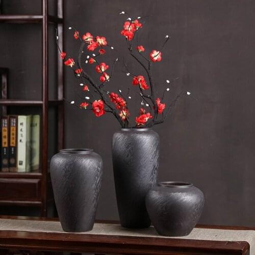 Art snow Glaze Brushed Black Matte Vase Chinese Classic Vase used for Decorating home wedding bar