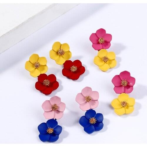 2019 nuevo diseño de joyería de moda elegante doble flor de Color mixto pendientes para mujer chica playa fiesta pendiente para