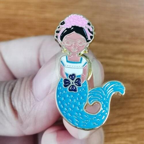 Mermaid girl pin