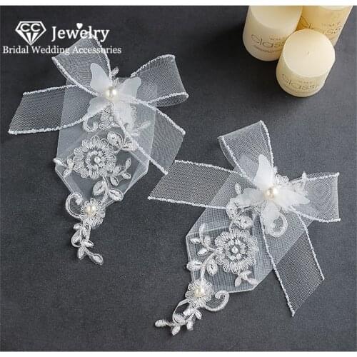 CC Bridal Gloves Wedding Accessories for Women Engagement Jewelry Butterfly Shape Fingerless Gauze Embroidery Costume Prom QS89