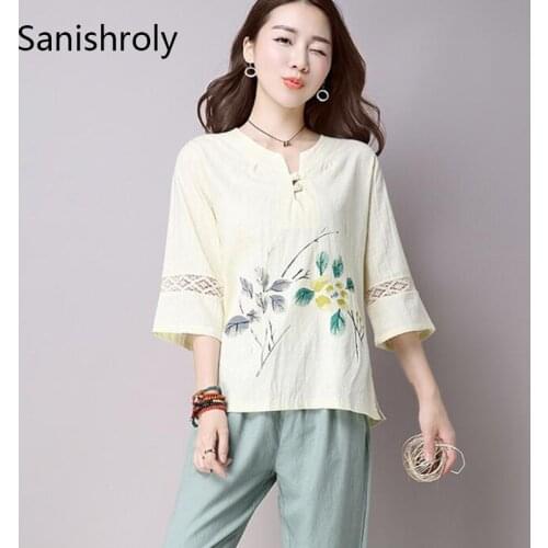 2018 Vintage Women Summer Style T-Shirts Tees Casual Floral Cotton Linen T Shirt Female Hollow Out Short Sleeve Shirts Tops E003