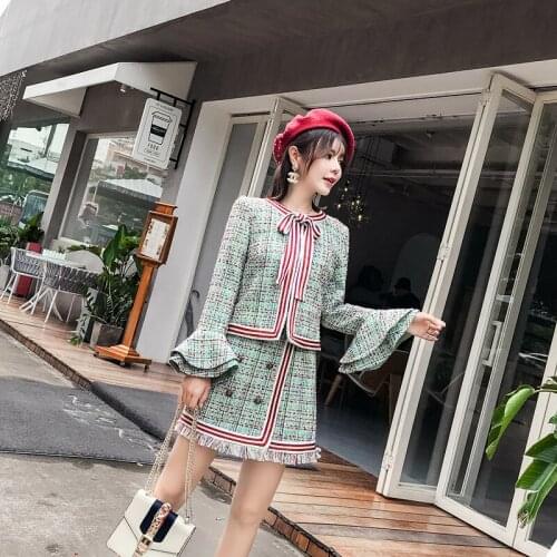 Autumn winter elegant Runway womens Skirt Suits Vintage Tweed Blazers jacket and Tassel Tweed Skirt 2 piece set Womens Sets