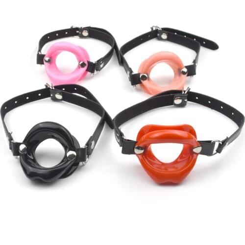 Soft Silicone Leather Open Mouth Gag Restraints for Adults Sex BDSM Restraints Game Big Lips Oral Sex Role Play Erotic Toy