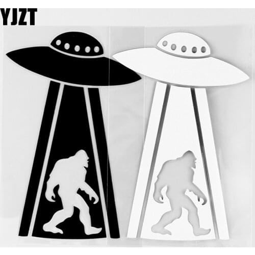 YJZT 9×13.6CM UFO BigFoot Vinyl Decals Car Window Truck Funny Decor Car Stickers Black / Silver 10A-0632