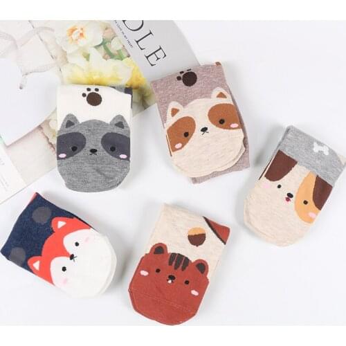 DONG AI Women Cartoon Character Cotton Ankle Sock Female Cute Patterend Short Socks Hipster Fashion Animal Print Sox Calcetines