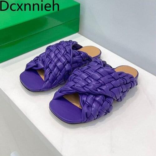 Women Bubble Leather summer Flat Heel slippers INS fashion vacation beach shoes womens open toe cross sandals shoes 2021 New