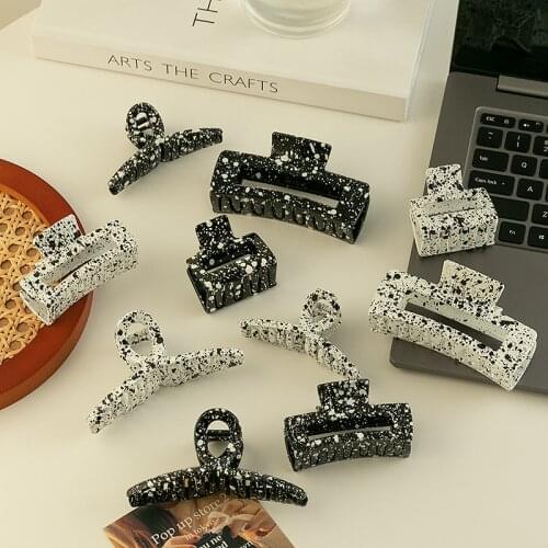 AOMU Korean Vintage Black White Dots Pattern Geometric Rectangle Cross Hair Claw Clip Metal for Women Girls Hair Accessories