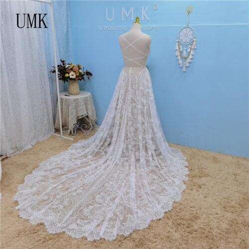 Sexy Bohemia Wedding Dress 2021 Flow Lace Backless Shoulder Strap Beach Boho Bridal Gowns