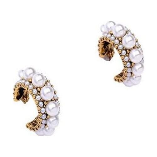 Fashion Imitation Pearl Gold Earrings for Women Elegant Female Charm Clip Earrings Korean Style Jewelry Accessories