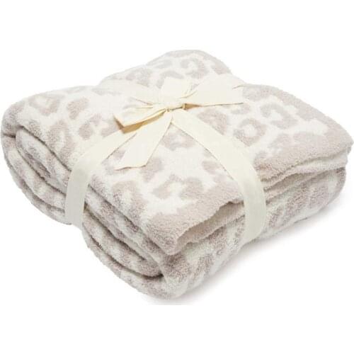 Black and White Leopard Print High-grade Chubby Blankets and Sofa Blankets Comfortable Lightweight Chic ThinThrow