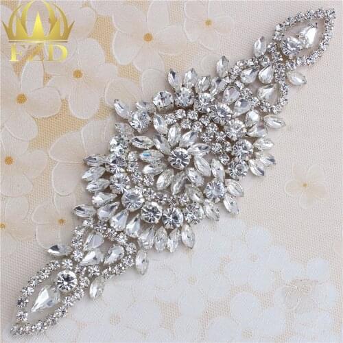 30 Pcs Crystal Rhinestone Appliques Iron On Waist Belt Strass Applique Diamante Rhinestone Decoration For Wedding Accessories