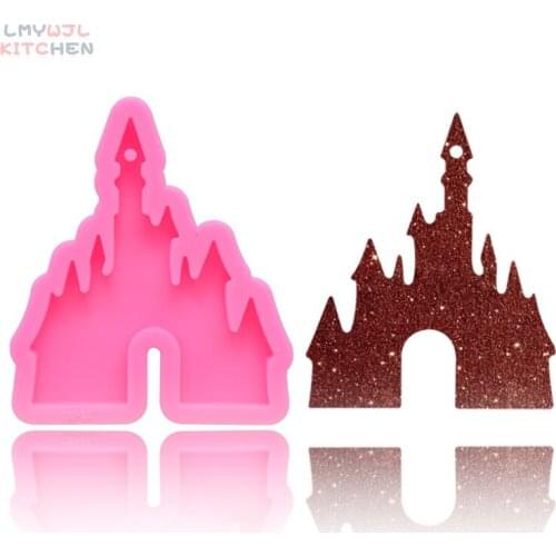 2020 New Silicone Mirror Epoxy Cartoon Castle Keychain Pendant Mold DIY Making Keychain Pendant Chocolate Material Accessories