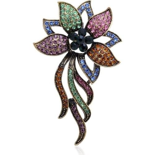 Hot style high-end vintage brooch ancient gold brooch set auger drill alloy brooch pin buckle accessories