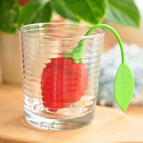 1 Pcs Red Strawberry Shaped Tea Infuser Reusable Food Safe Silicone Tea Leaf Bag Holder Tea Coffee Herbal Punch Filter Diffuser