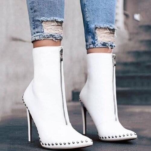 2020 PU Leather Rivet Pointed Toe Front Zipper Metal Rivet Fashion Boots Black High Thin Heels Autumn Winter Women Ankle Boots