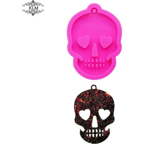 D055 Grimace Resin Keychain Mould DIY Female Jewelry Car Pendant Label Tool Silicone Craft KLM