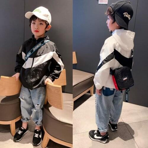 Kids Jacket Spring Autumn Boys Jacket 2021 New Korean Version Stitching Fashion Hooded Windbreaker Casual Childrens Clothing