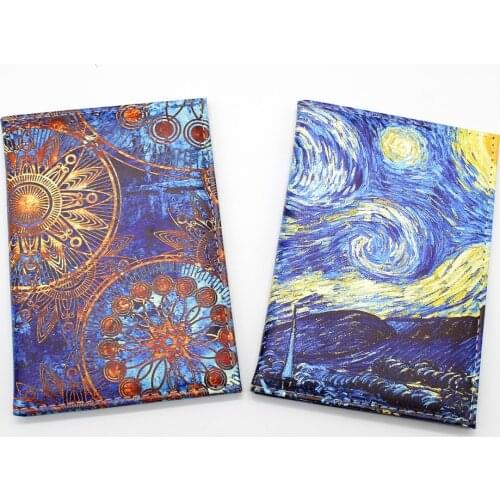 Exquisite Art Style Passport Protective Cover Van Gogh Starry Sky Women Leather Passport Holder Men Travel ID Passport Wallet