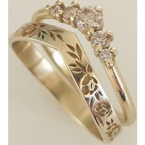 2pcs/set Elegant Vintage Jewelry Refined Golden Natural White V-shaped Wreath Ring Set Ladies