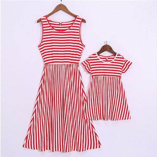 Emmababy Mother and Daughter Dress Striped Sleeveless O Neck Women Girls Long Dress Family Matching Summer Outfit