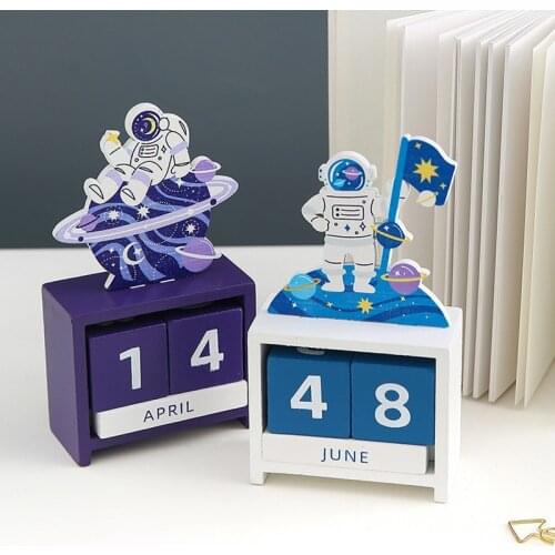 Wooden Permanent Calendar Table Desk Calendar 2021 Office Desktop Decoration Astronaut Galaxy Kawaii Rustic Calendar Kids Gift