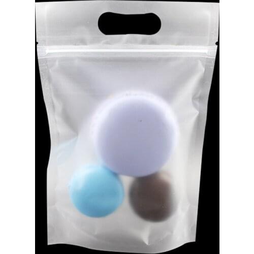 DHL 300Pcs 15.5*23.5cm Party Favor Gift Packing Storage ZipLock Bags Stand Up Matte Clear Plastic Package Pouch Bags With Handle