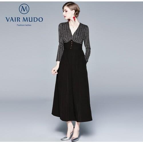 2021 New Waist Retro Temperament Long Skirt Black V-Neck Big Swing Dress Women Elegant Black Summer Fashion Sexy Y-200