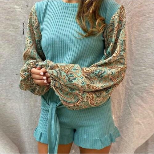 Women Casual Loose 2 Piece Outfits Patchwork Design Belt Ruffles Decor Long Lantern Sleeve Print TOP+Elastic High Waist Shorts