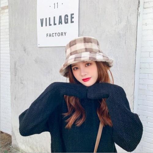 2020 Fashion Classic Plian Hat for Women Autumn Winter Basin Hat for Women with Short Brim Versatile Fisherman Hat