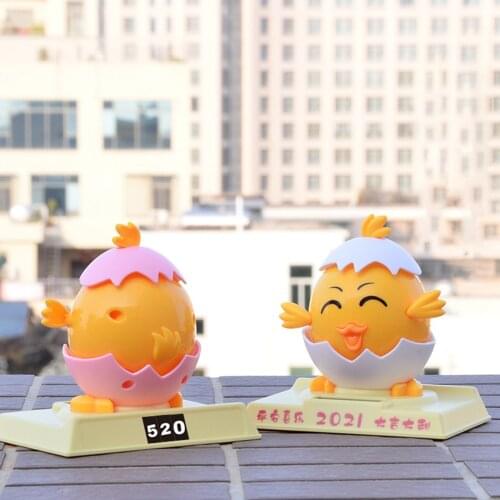Solar Shaking Head Little Chick Desk Ornaments Bobblehead Doll Birthday Gift