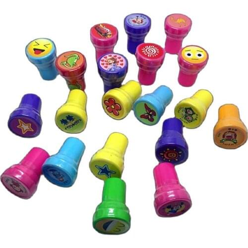 20pcs/lot models randomly sending Cartoon round Stamp students Stamps DIY Handmade Scrapbooking Craft stamp