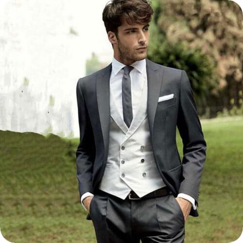 Italian Grey Men Suits for Wedding Classic Groom Tuxedo Silver Double Breasted Vest 3Piece Custom Made Man Blazer Jacket Ternos