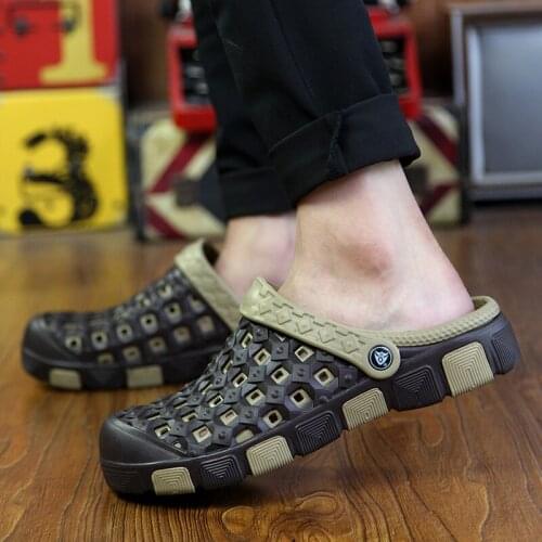 Summer Mens Womens Outdoor Sandals Home Garden Kitchen Bathroom Beach Slippers Wear Resistant EVA Flat Thickness 2021