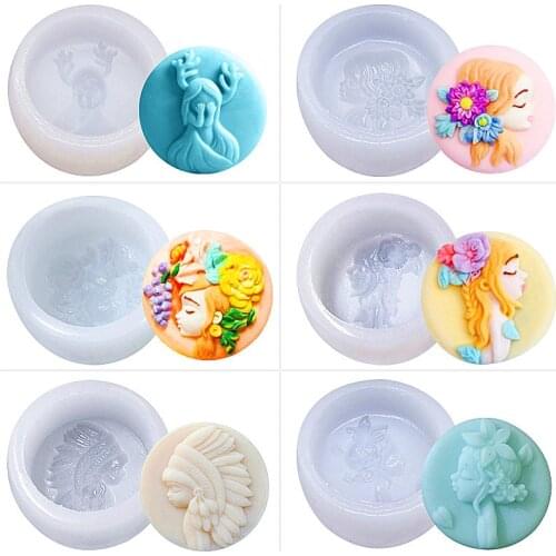 Cute Girl Soap Mold DIY Round Shape Chocolate Candy Baking Mould Handmade Soap Silicone Molds Resin Crafts Home Decor