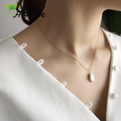 Baroque Pearl Pendant Necklace for Women Simple Design Personalized Neck Chain Summer Collar Jewelry Decorative Long Necklace