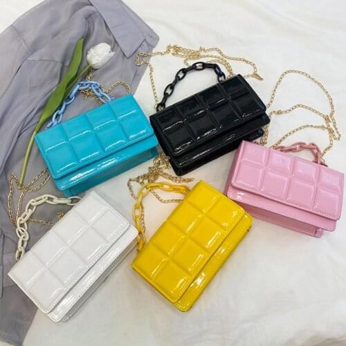 Female Baguette Handbags with Checker Pattern Printed Chain PU Leather Embossing Shoulder Underarm Bags for Shopping