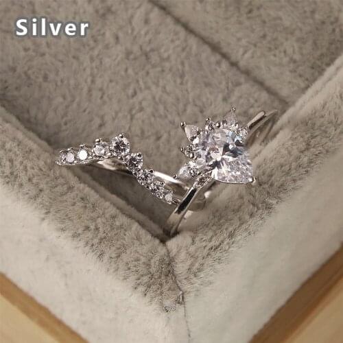 Hot sale of European and American fashion 925 pure silver water drop crown ring platinum zircon crystal ring jewelry gift
