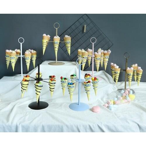 Ice Cream Cones Holder Stand for Bakery Cake Coffee Shop Icecream Display Racks Birthday Wedding Party Dessert Display Plates