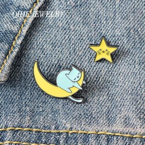 QIHE JEWELRY Sleeping Cat Enamel Lapel Pins Moon Star Brooches Badges Cute Fashion Pins Gifts for Friends Pins Wholesale