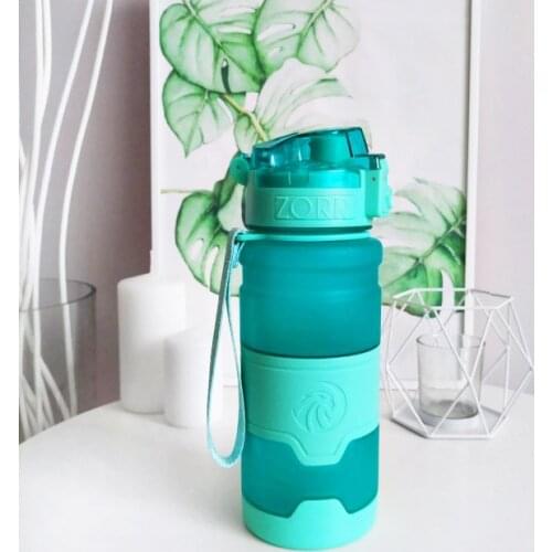 Zorri Christmas gift Sports Water Bottle Portable Plastic Spray Bottle Leakproof Travel Cup Camping Drinking Tools With Brush