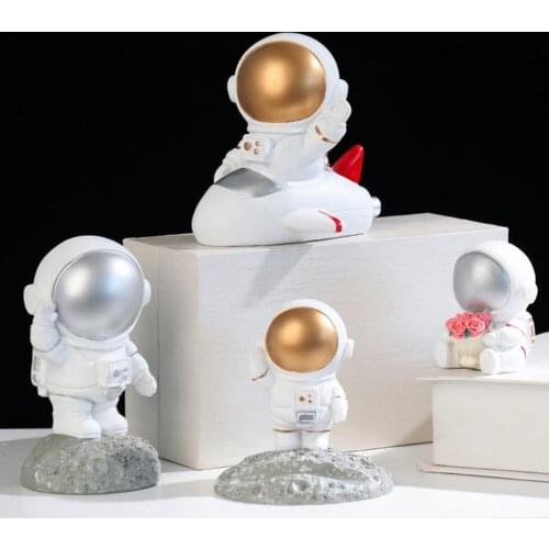 Astronaut Design Miniature Figurine Home Decor Ornament Display Model for Living Room Desktop Ornaments Home Accessories