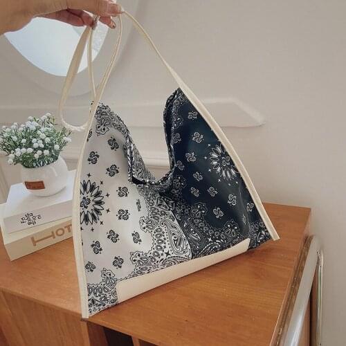 2022 new wind multicolor printed linen wrist bag ins wind wrist bag coin purse carry-on bag shoulder bag