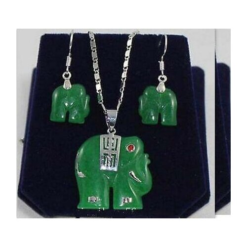 Charming! Natural 14KGP Green Jade Elephant Pendant Necklace Earring Set