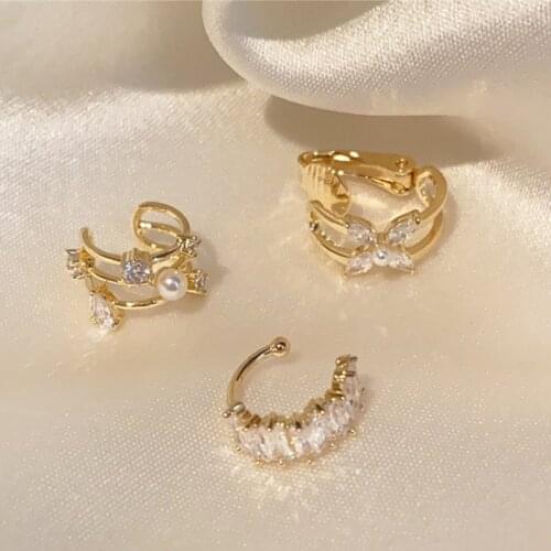 Goth Korean Fashion Gold CZ Crystal Ear Cuff Fake Piercing Pearl Clip on Earrings for Women 2021 bijoux