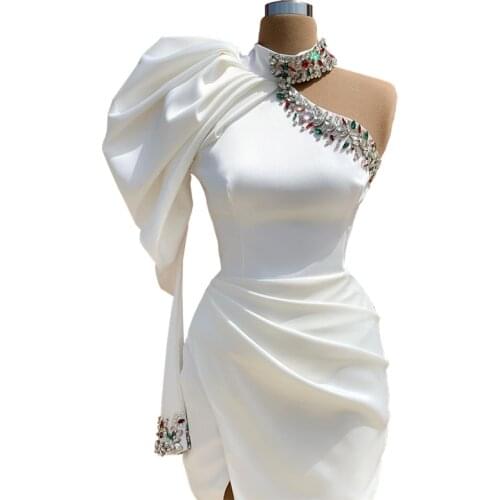 2020 Vestidos Custom Formal Crystals Evening Dresses Plus Size White Beaded Middle East Party Gown Prom Women Party Night Gowns