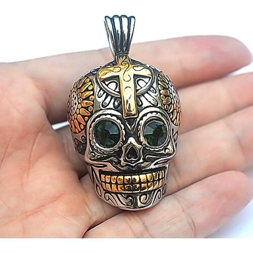 Vintage Black Carved Gabala Green Eye Skull Pendant Punk Stainless Steel Skull Cross Pendant Necklace Men Jewelry Gift