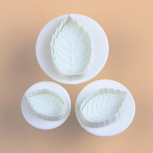 3 Pcs Cake Xmas Leaf Plunger Fondant Decorating Sugarcraft Mold Cutter ToolsCutter Cake Decorating Pastry Cookie Cake Tools