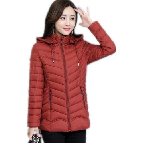 Fashion Light&Thin Women Winter Jackets 2018 New Arrival Down Cotton Jacket Women Short Plus Size 4XL Slim Cotton Padded TopQ745
