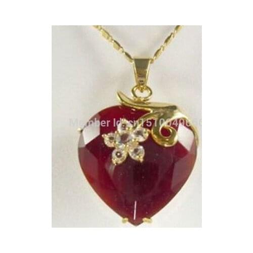 Popular Stylish Jewelry Red stone Crystal Heart Lady Pendant Necklace